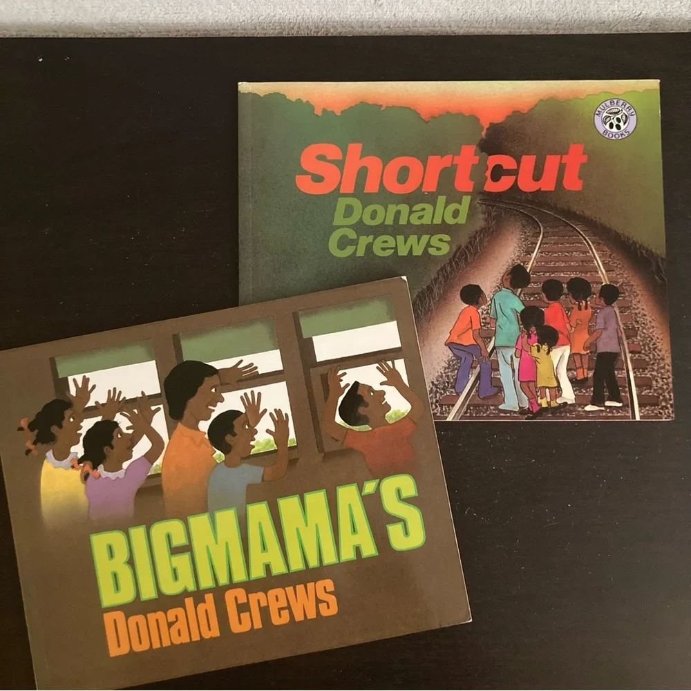 ☀️ 2 POC country story books